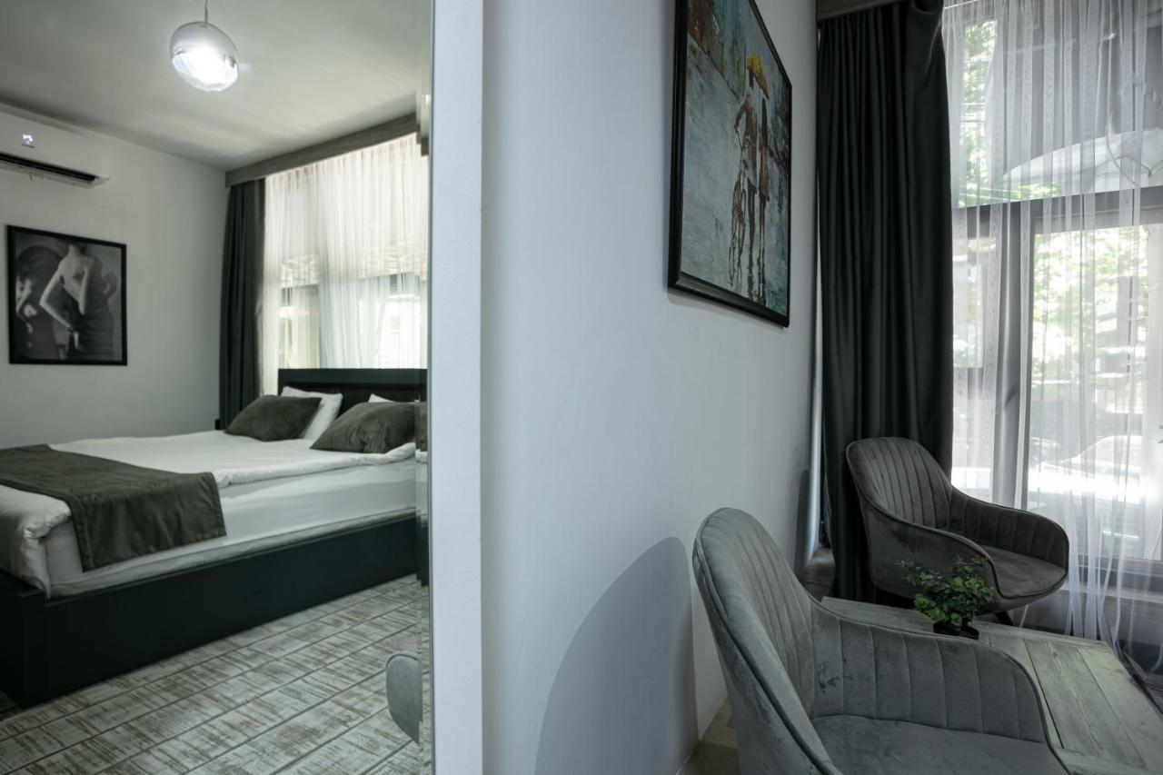Monk House Hotel Yerevan Exterior photo