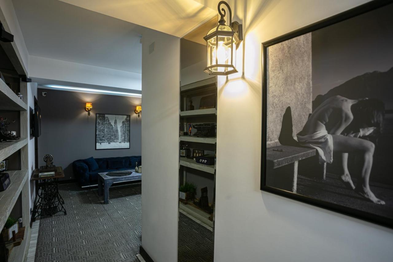 Monk House Hotel Yerevan Exterior photo